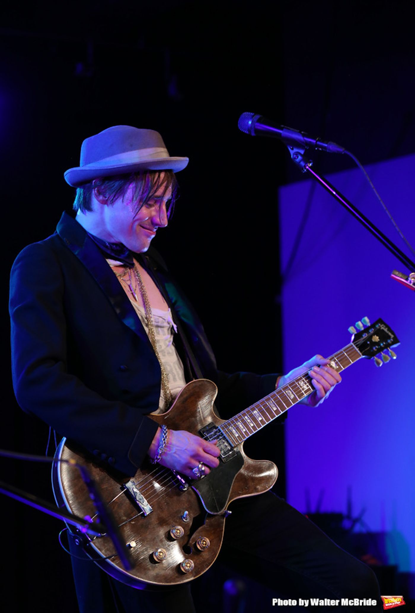 Photo Coverage: Reeve Carney Debuts at The Green Room 42  Image