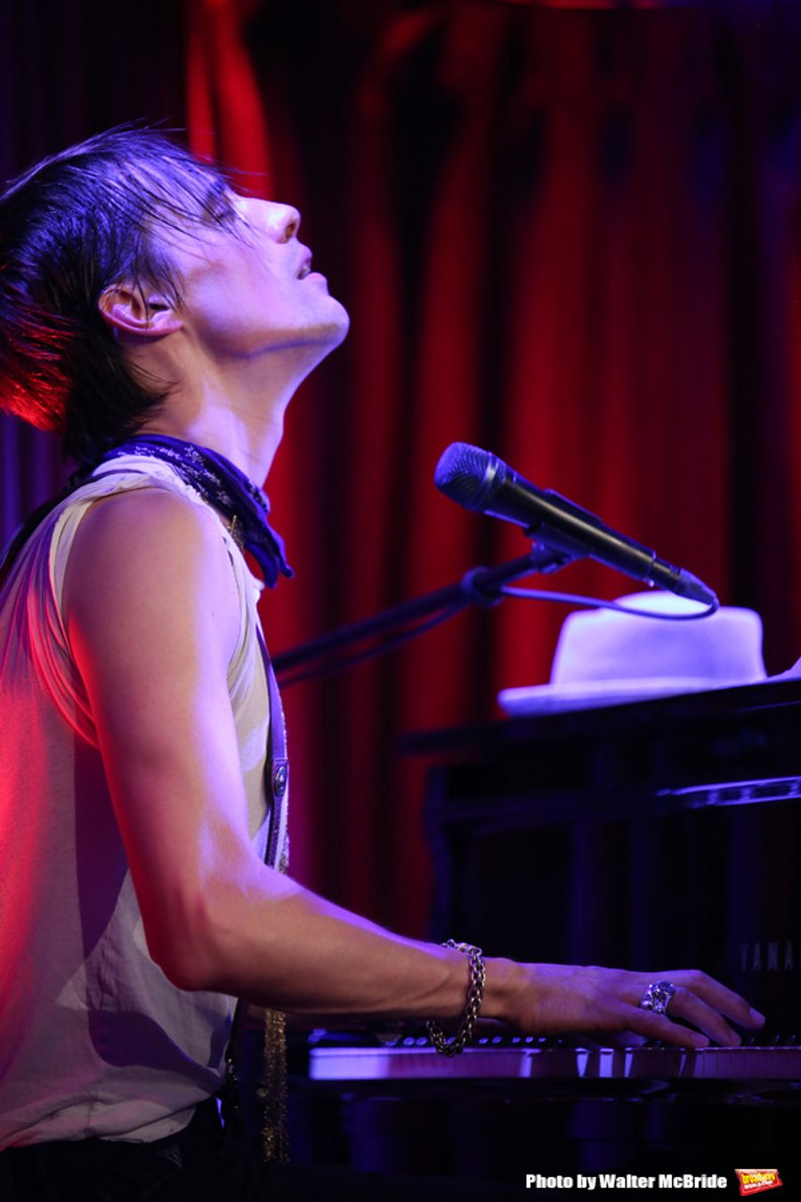 Photo Coverage: Reeve Carney Debuts at The Green Room 42 Image