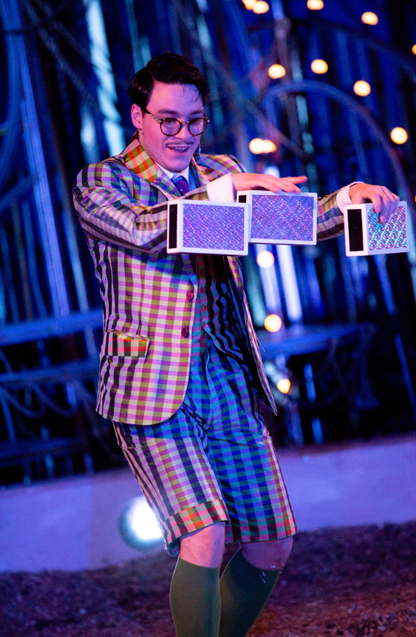 Photo Flash: First Look at Giffords Circus' MY BEAUTIFUL CIRCUS Tour  Image