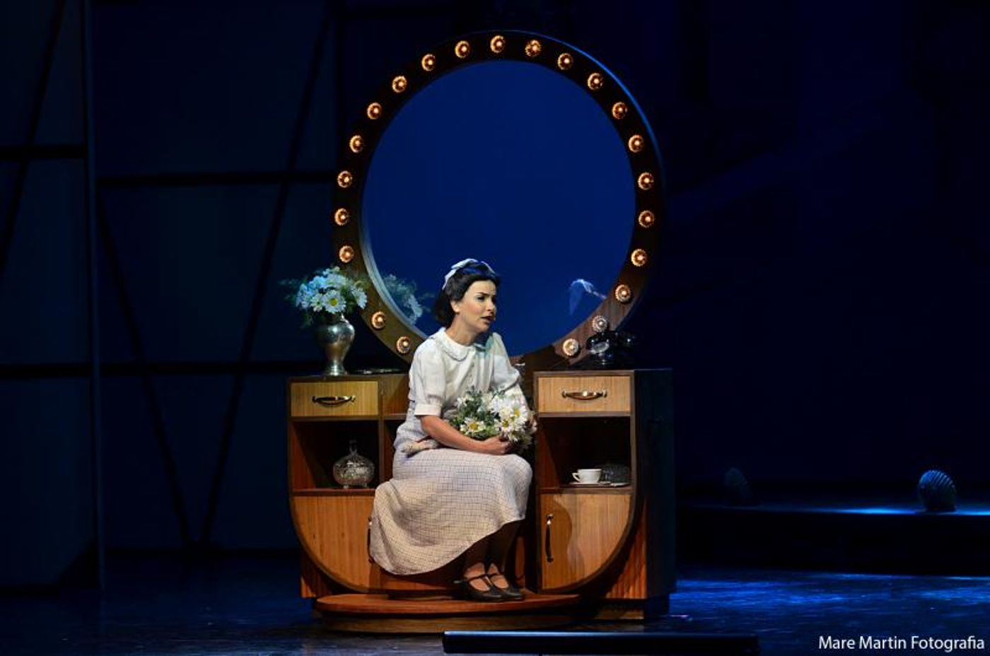 Review: Honoring Bibi Ferreira, The Greatest Star Of  Brazilian Musical Theater, BIBI-UMA VIDA EM MUSICAL Opens In Sao Paulo  Image