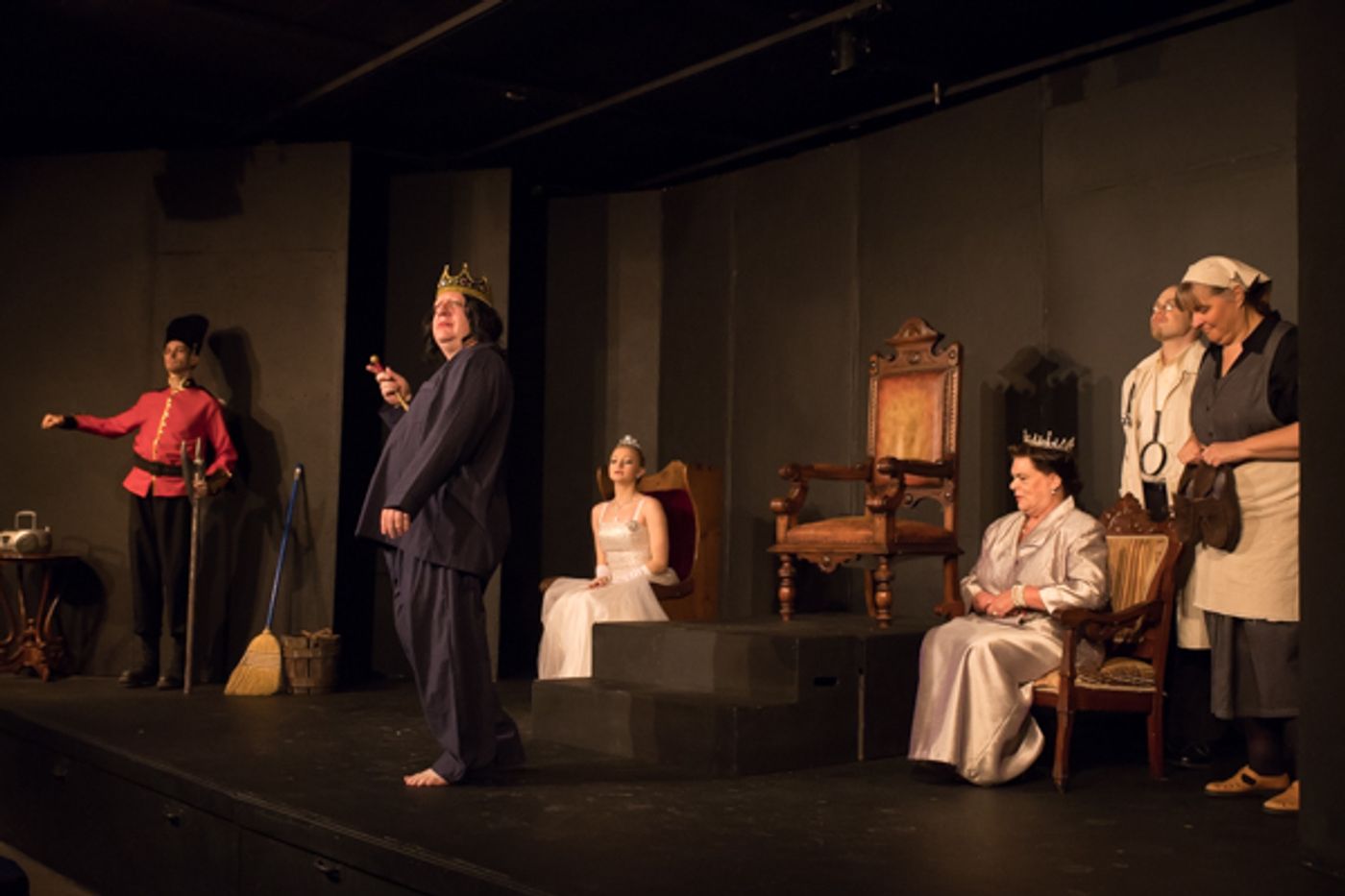 Photo Coverage: First Look at Curtain Players' EXIT THE KING Photo Coverage: First Look at Curtain Players' EXIT THE KING Image