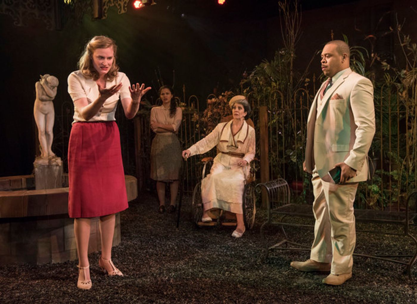 Photo Flash: Raven Theatre Presents SUDDENLY LAST SUMMER Photo Flash: Raven Theatre Presents SUDDENLY LAST SUMMER Image