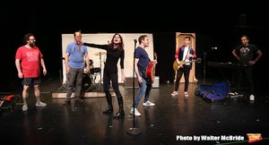 Jay Klaitz, Paul Whitty, Marilu Henner, Mitchell Jarvis, Sawyer Nunes and Manu Narayan @ BroadwayWorld Jay Klaitz, Paul Whitty, Marilu Henner, Mitchell Jarvis, Sawyer Nunes and Manu Naraya Photo