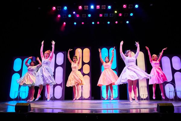 Adrianna Cleveland, Hannah-Jo Weisberg, Christiana Perrault, Camille Robinson, Shelby Photo