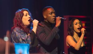 Andrew Rannells Photo