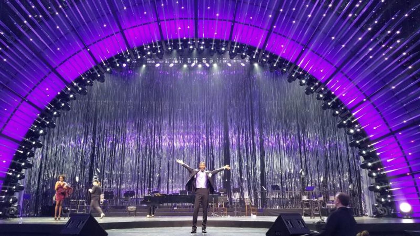 BWW Blog: A Starry Night  Image