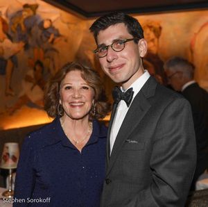 Linda Lavin & Aaron Weinstein @ BroadwayWorld Linda Lavin & Aaron Weinstein Photo