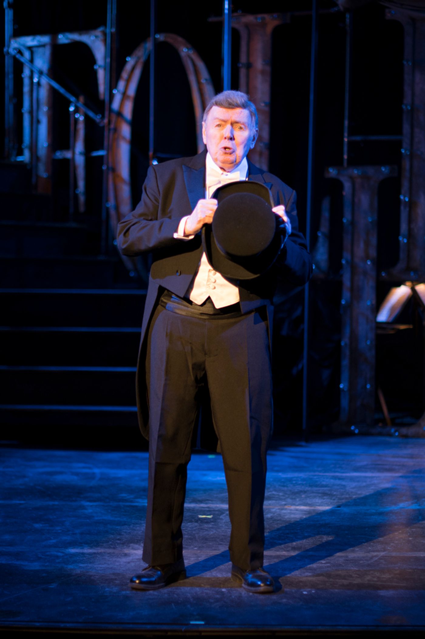 Photo Flash: First Look at FOLLIES at Astoria Performing Arts Center  Image