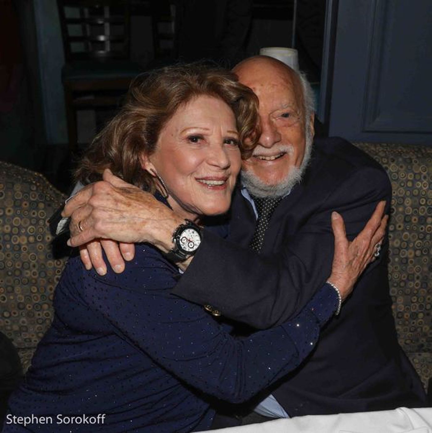 Photo Coverage: Hal Prince Visits Linda Lavin at Cafe Carlyle  Image
