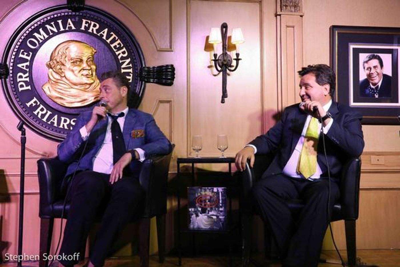 Photo Coverage:  Dean Larry King at His Table as The Friars Club Salutes Le Cirque  Image