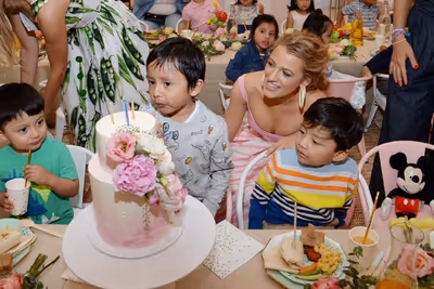Blake Lively hosts the Baby2Baby Motherâ€™s Day Celebration Presented by Shutter Photo