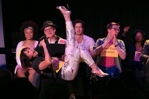 Paige Davis @ BroadwayWorld Paige Davis Photo