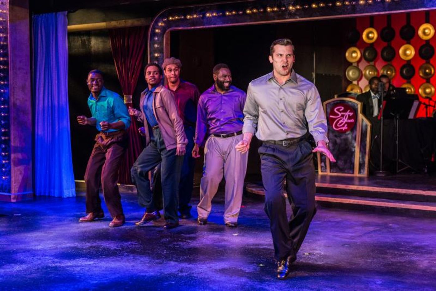 Review: SMOKEY JOES CAFE is a Vibrant Jukebox of Hits Come to Life at RED MOUNTAIN THEATRE COMPANY.  Image