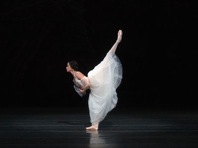 Stella Abrera Photo