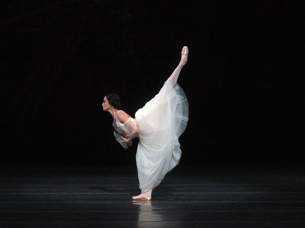 Stella Abrera Photo