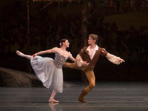 Sarah Lane and Daniil Simkin @ BroadwayWorld Sarah Lane and Daniil Simkin Photo