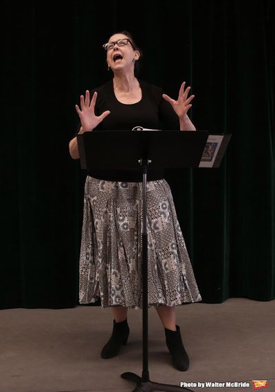 Harriet Harris  Photo