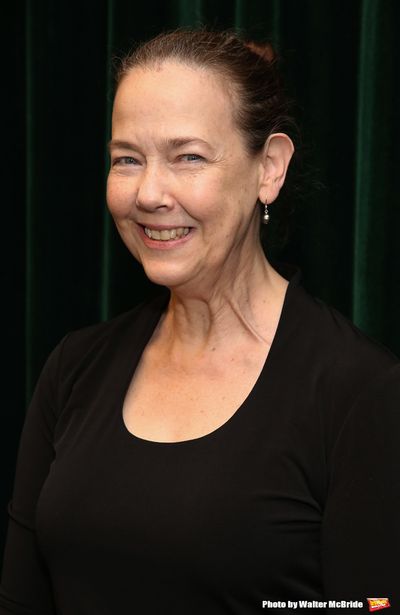 Harriet Harris Photo