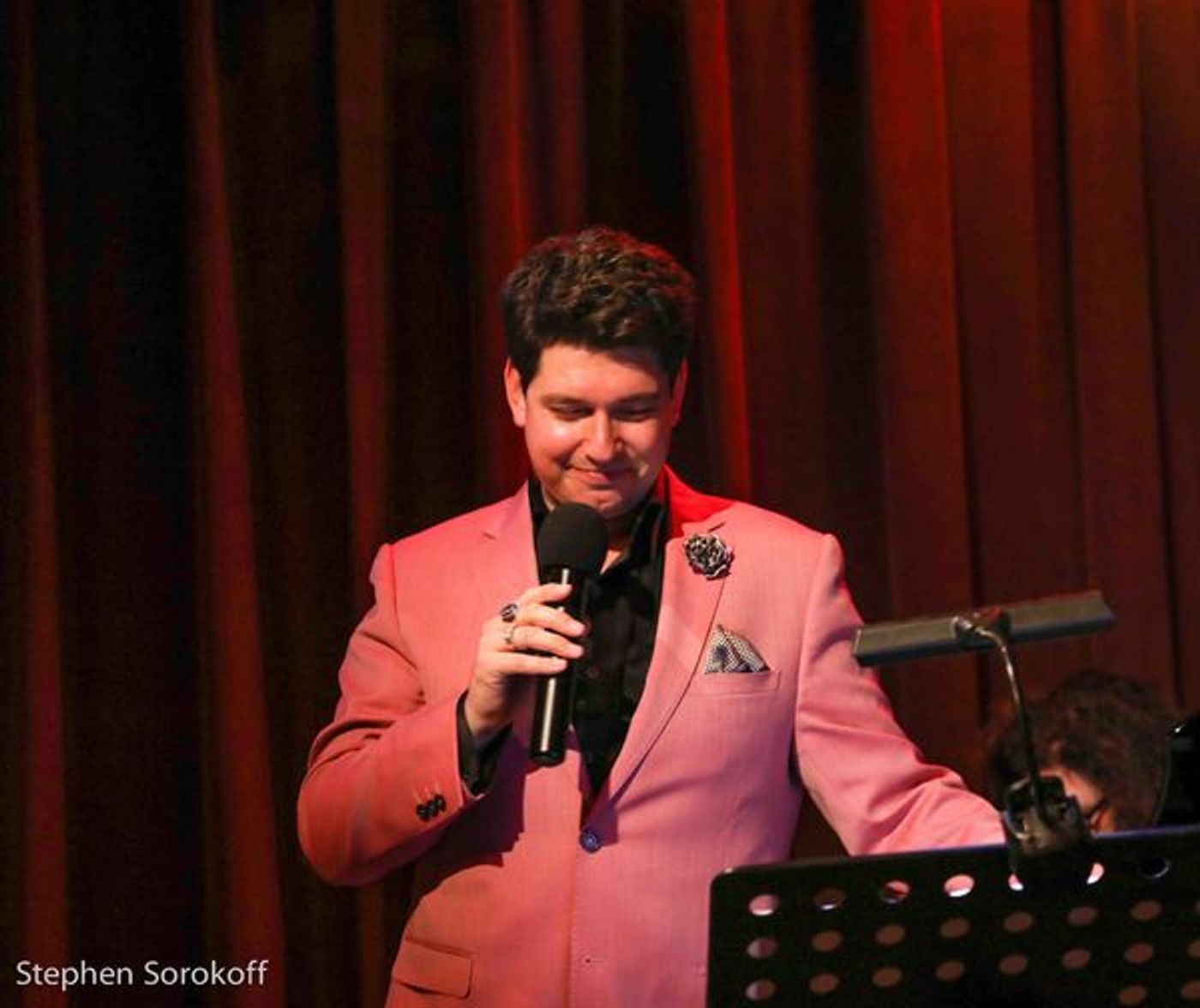 Photo Coverage: Danny Bacher - An Early Mother's Day Present at the Beach Cafe  Image