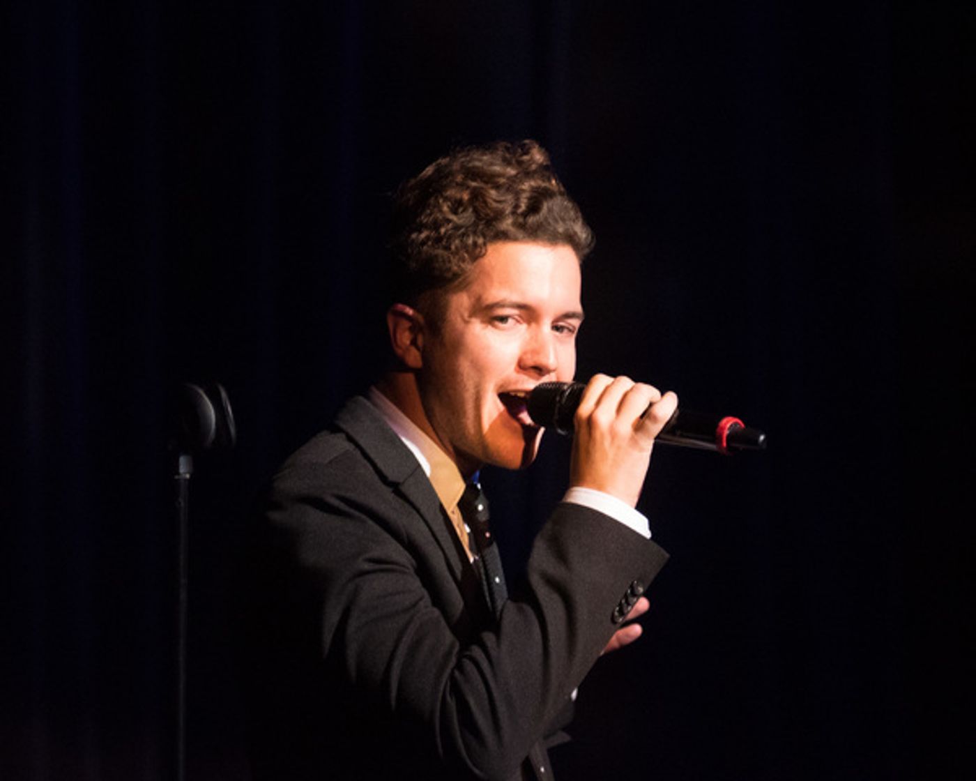Photo Coverage: VINTAGE TROUBLE'S TY TAYLOR DEBUTS NOUVEAU MID-CENTURY ROMANCE SONGBOOK AT THE WALLIS ANNENBERG  Image