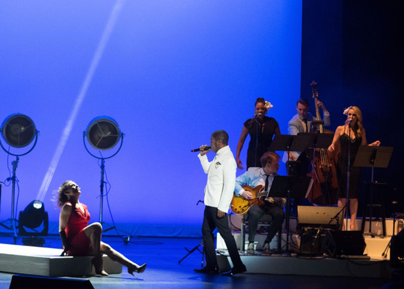 Photo Coverage: VINTAGE TROUBLE'S TY TAYLOR DEBUTS NOUVEAU MID-CENTURY ROMANCE SONGBOOK AT THE WALLIS ANNENBERG  Image