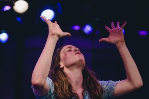 Claire Adams
@ BroadwayWorld Claire Adams
Photo