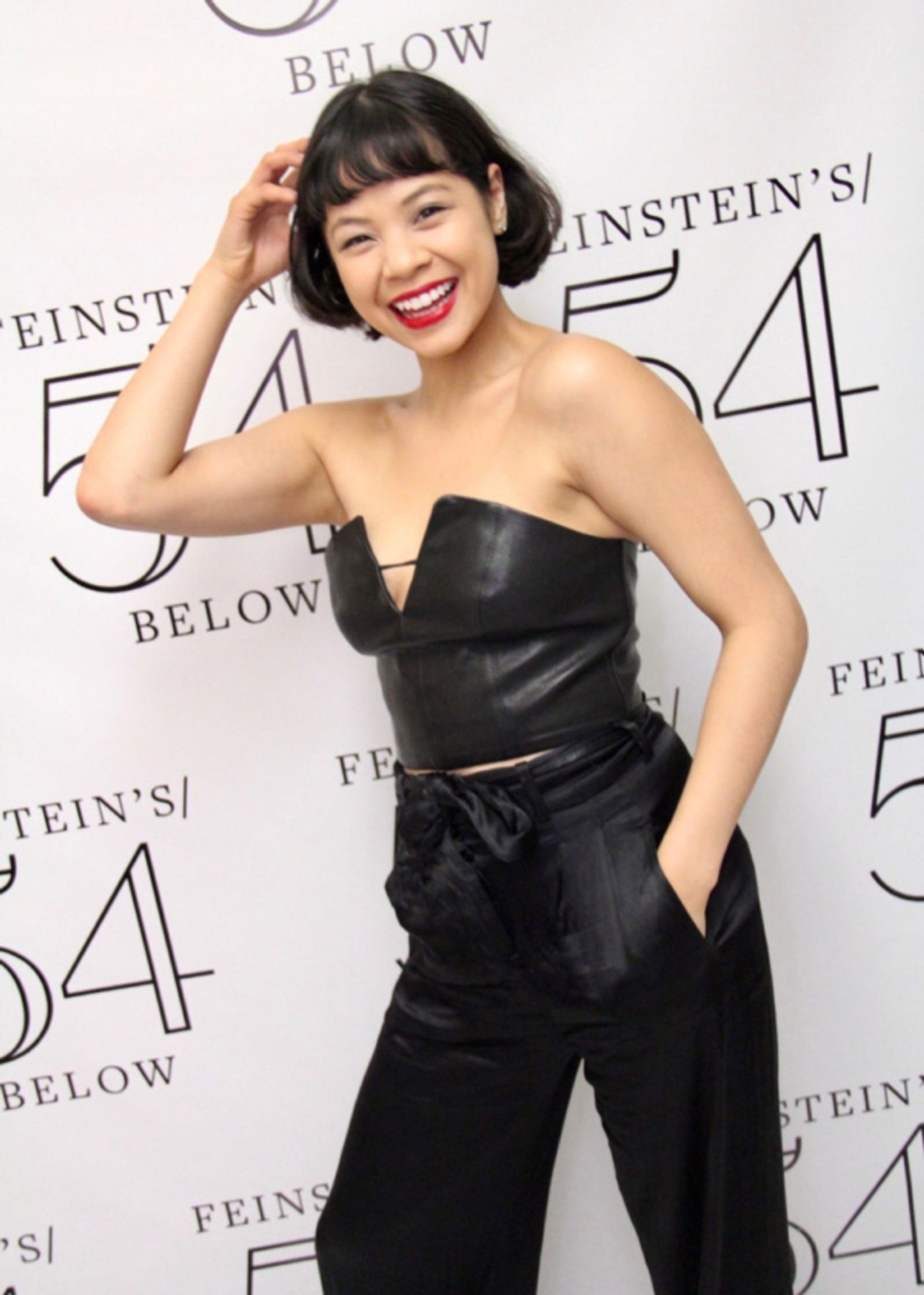 Photo Flash: PRONOUN SHOWDOWN Returns to Feinstein's/54 Below  Image