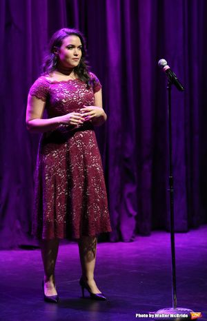 Mikaela Bennett  Photo