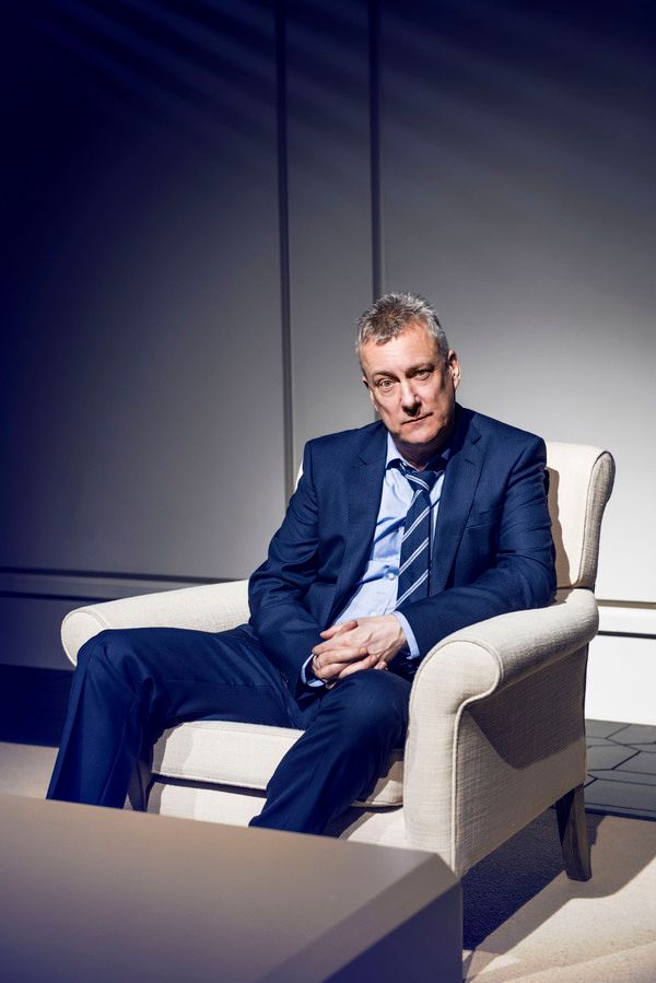 Stephen Tompkinson Photo