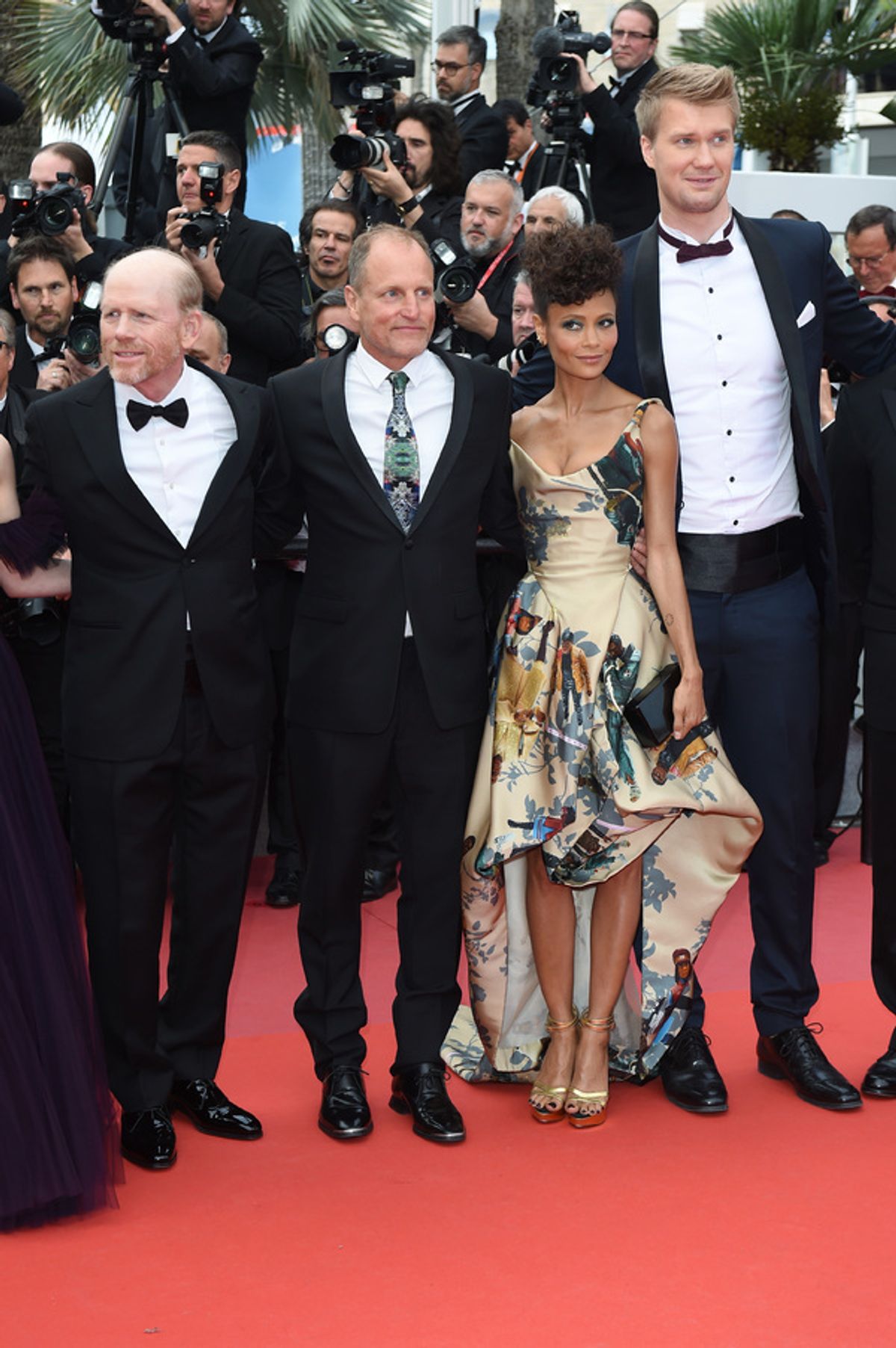  Ron Howard, actor Woody Harrelson, actress Thandie Newton, and actor Joonas Suotamo at 