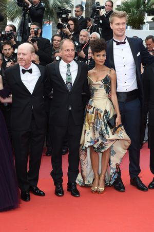 Ron Howard, actor Woody Harrelson, actress Thandie Newton, and actor Joonas Suotamo @ BroadwayWorld Ron Howard, actor Woody Harrelson, actress Thandie Newton, and actor Joonas Suotamo Photo
