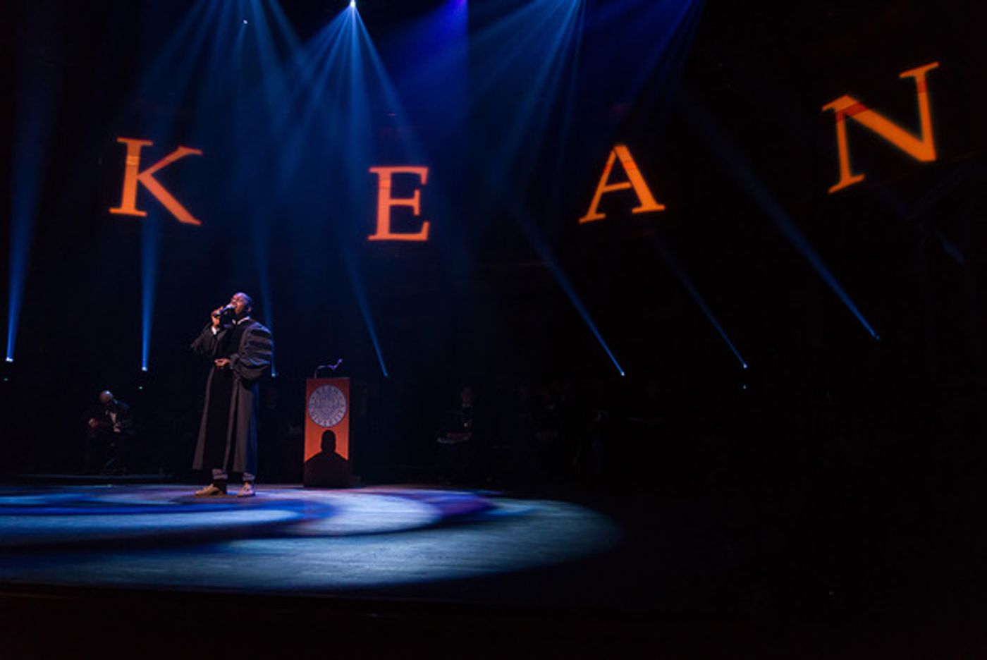 Photo Flash: Leslie Odom Jr. Receives Honorary Doctorate from Kean University  Image