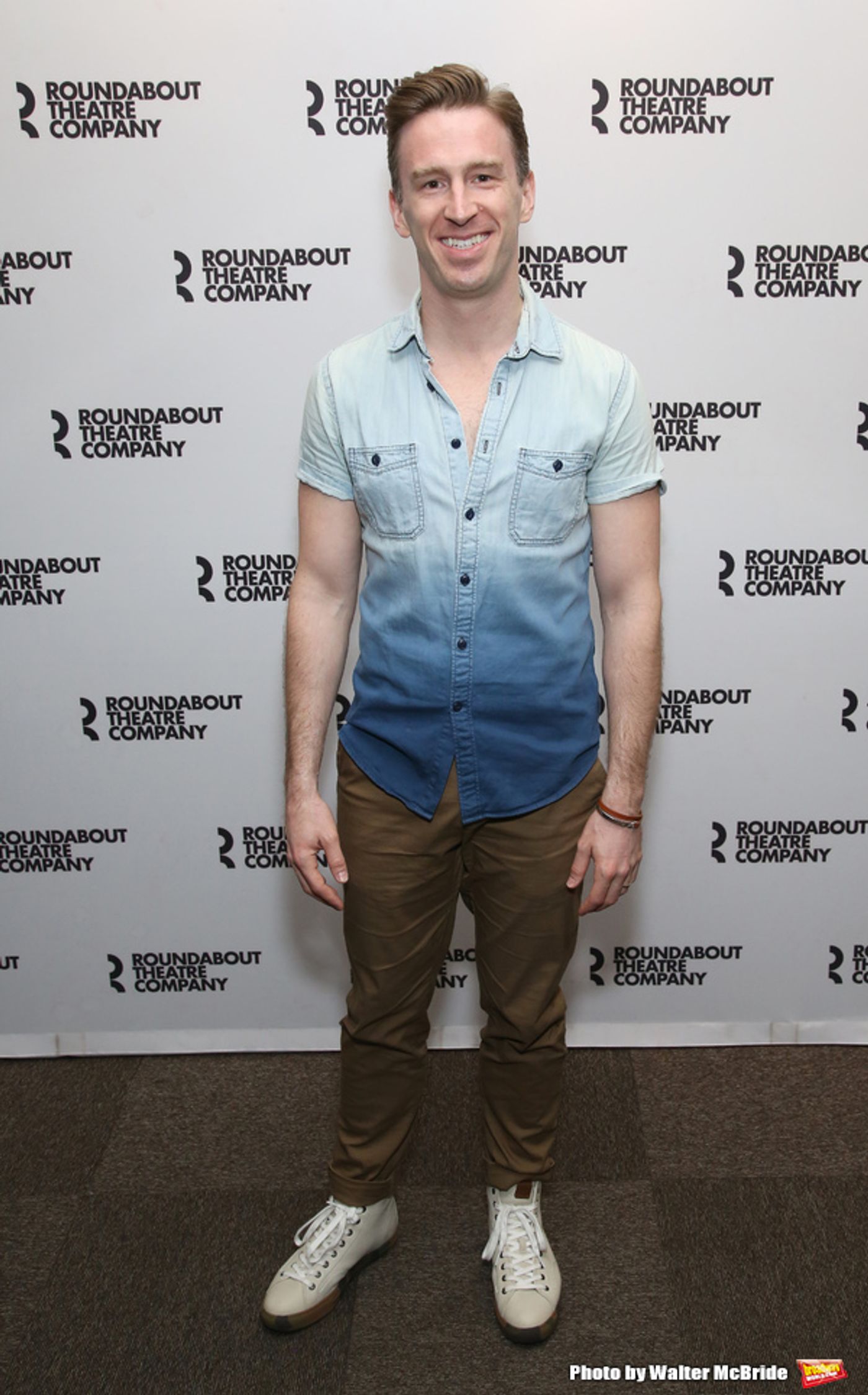 Photo Coverage: Idina Menzel and the Company SKINTIGHT Meet the Press!  Image