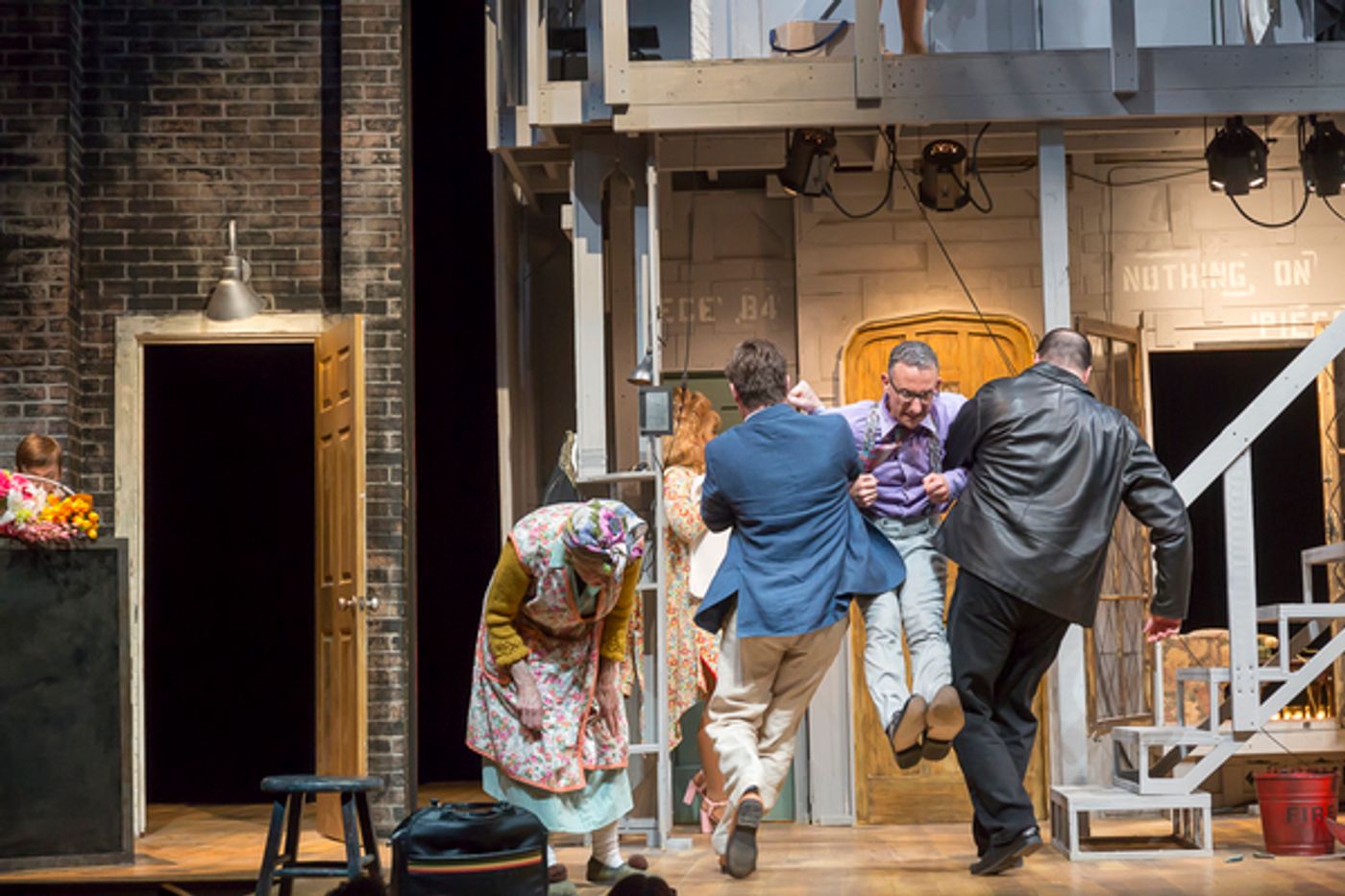 Photo Flash: Cincinnati Shakespeare Presents Madcap Comedy NOISES OFF  Image