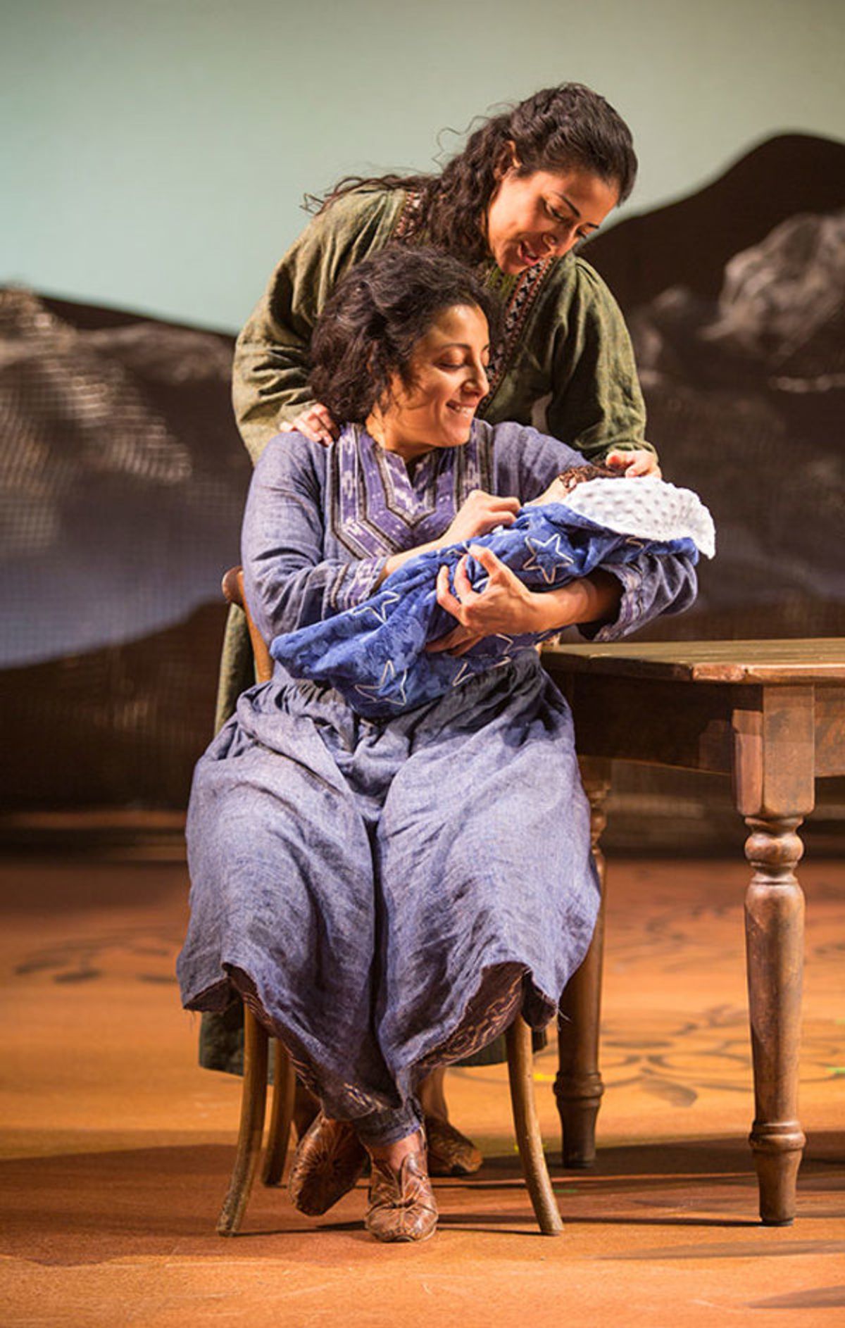 (from top) Nadine Malouf as Laila and Denmo Ibrahim as Mariam at 