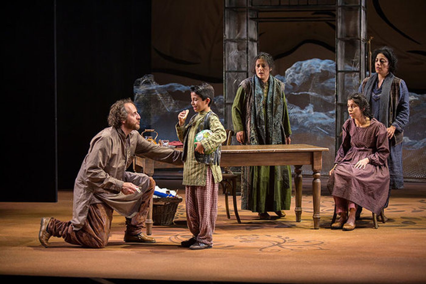 Photo Flash: First Look at A THOUSAND SPLENDID SUNS at The Old Globe  Image