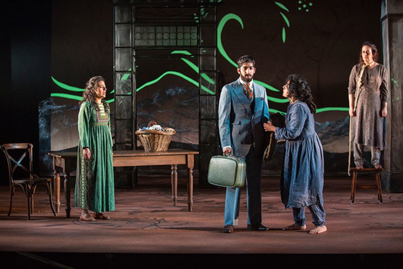 Photo Flash: First Look at A THOUSAND SPLENDID SUNS at The Old Globe  Image