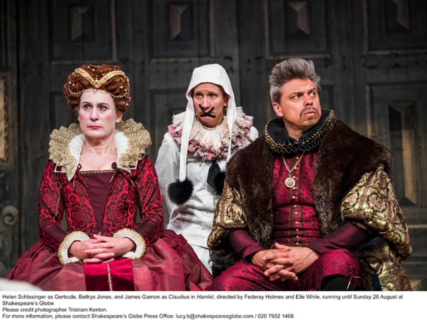 Photo Flash: First Look at HAMLET at Shakespeare's Globe  Image