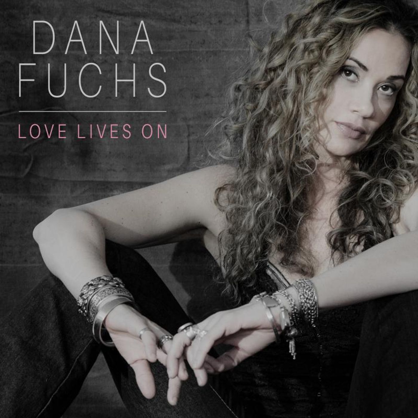 Interview: Dana Fuchs, Get Along Records Release 'Love Lives On'  Image