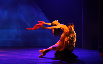 Irina Dvorovenko and Tony Yazbeck Photo