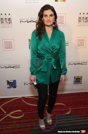 Idina Menzel  Photo