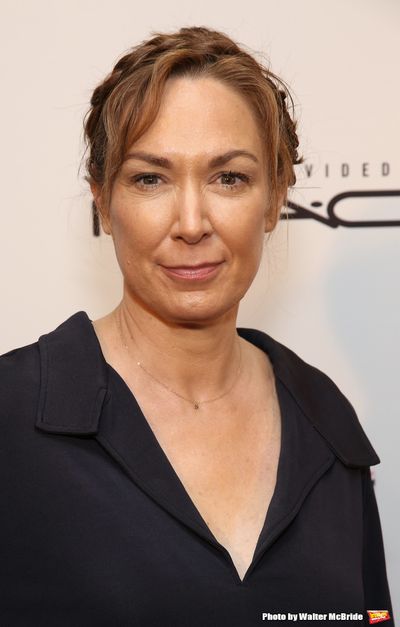 Elizabeth Marvel  Photo