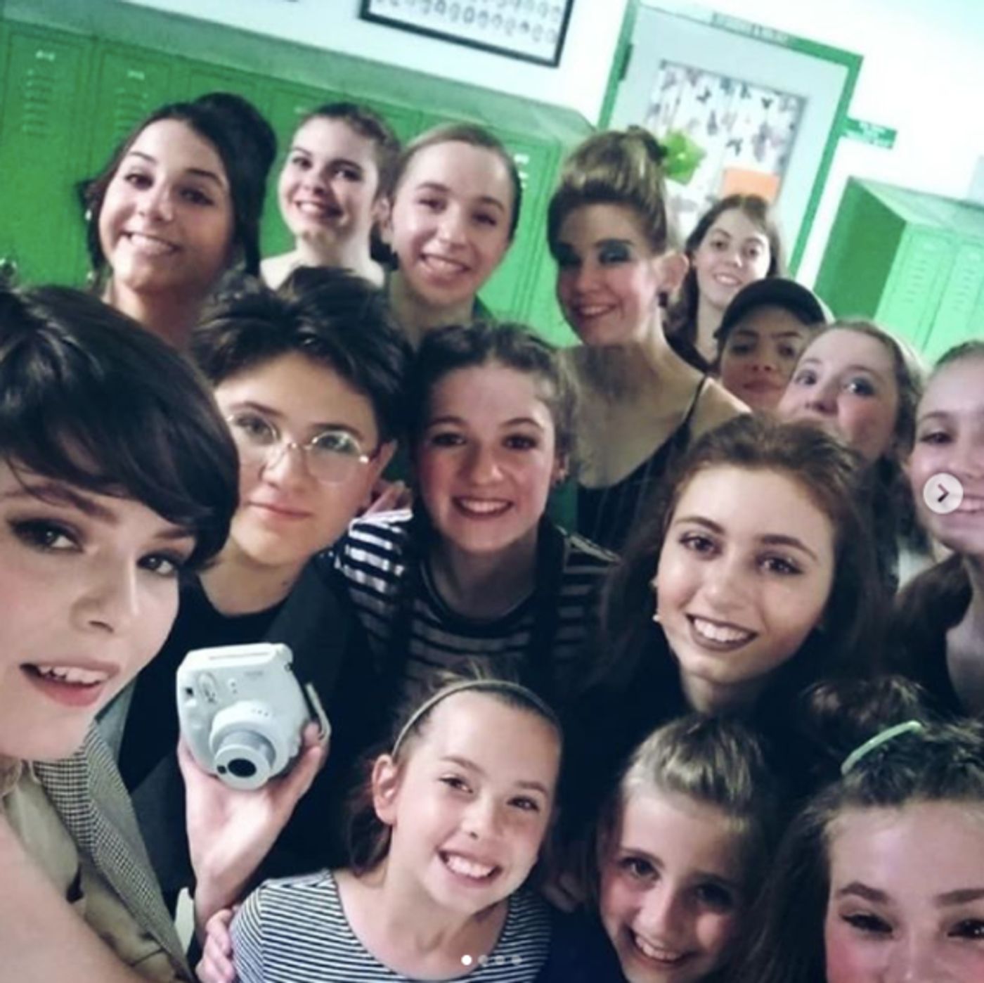 Photo Flash: The Ladies of WICKED Are Royal-Wedding-Ready, and More Saturday Intermission Pics!  Image