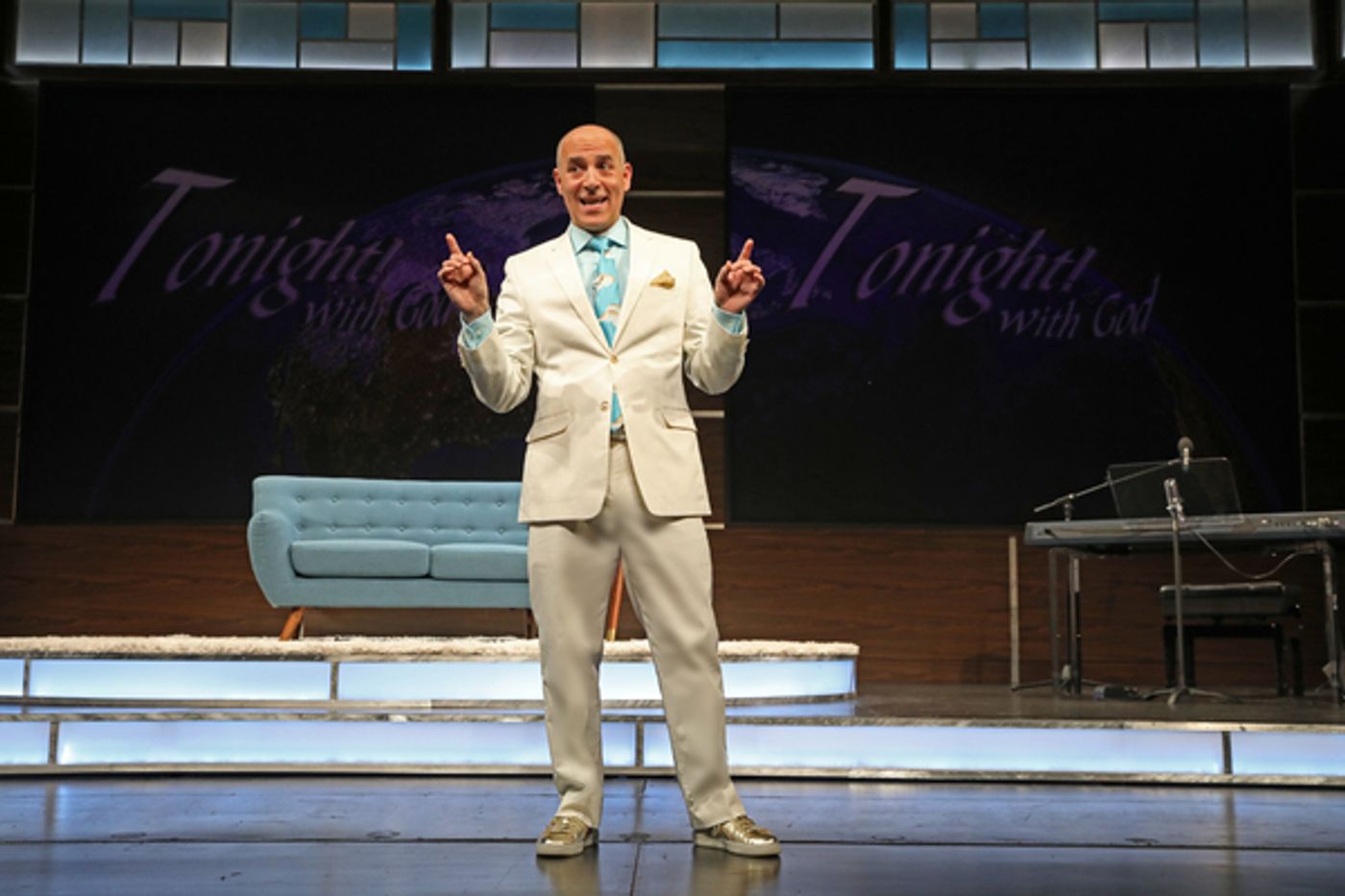 Photo Flash: Bucks County Playhouse Opens Season With AN ACT OF GOD  Image