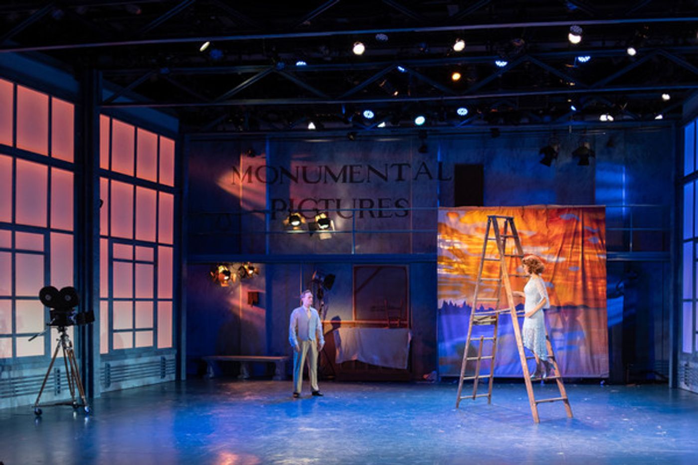 Photo Flash: SINGIN' IN THE RAIN Dances Into The John W. Engeman Theater  Image