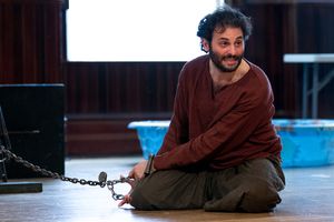 Arian Moayed @ BroadwayWorld Arian Moayed Photo