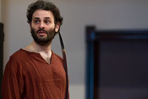 Arian Moayed @ BroadwayWorld Arian Moayed Photo