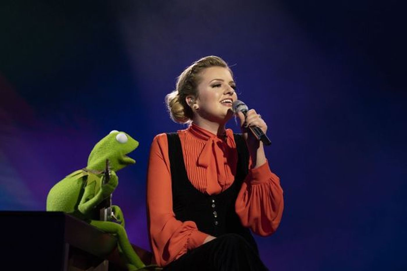 Photo Flash: Maddie Poppe Crowned Winner on Star-Studded Finale of American Idol  Image