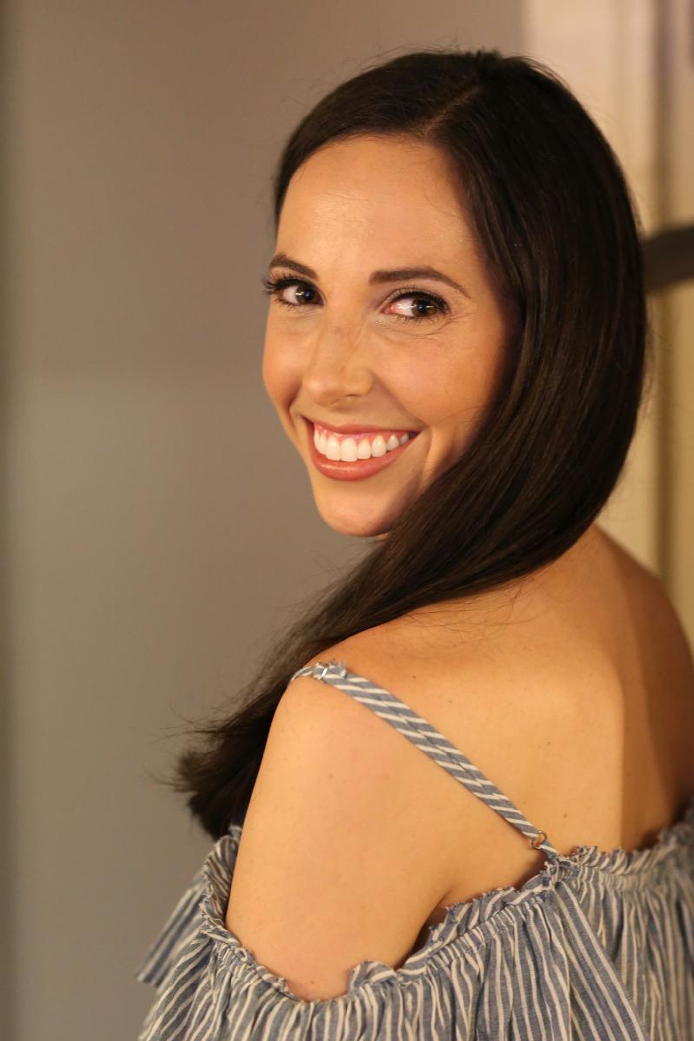 Debut of the Month: CAROUSEL's Brittany Pollack Makes the Leap from Ballet to Broadway!  Image