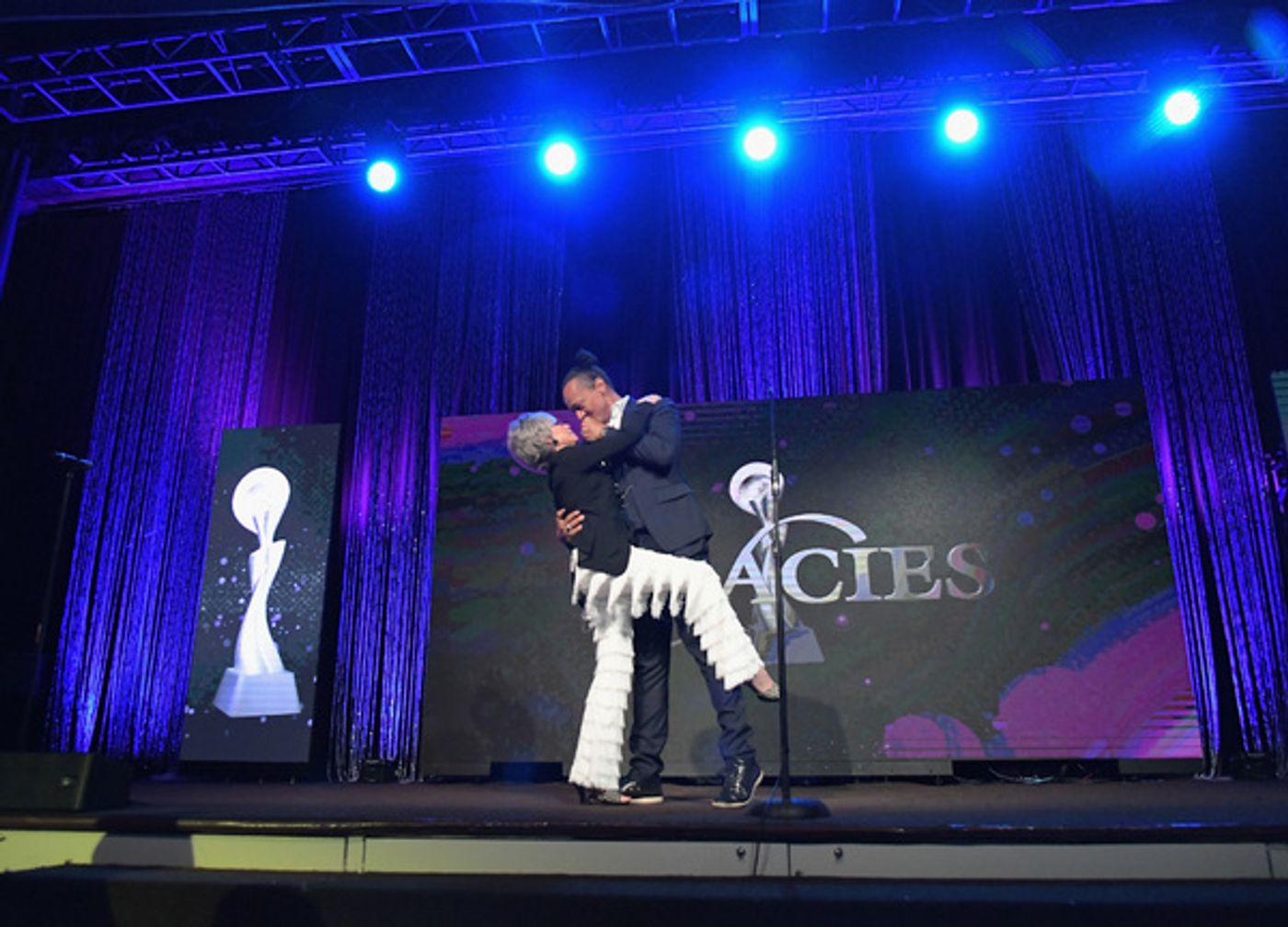 Photo Flash: Rita Moreno, Nick Offerman, Megan Mullally & More Attend the 43rd Annual Gracie Awards  Image